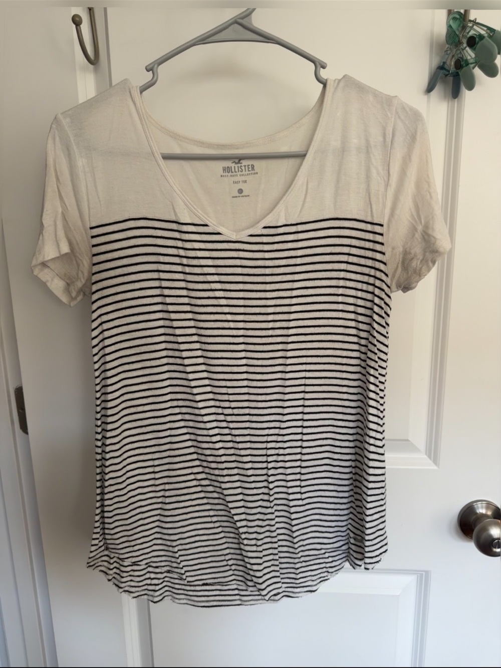 Hollister Cream Tee with Black Stripes V-Neck